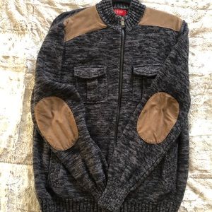 GUESS sweater worn ONCE size large